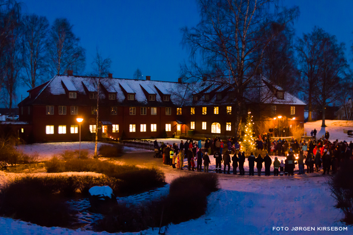 Julegrantenning på Blaker skanse